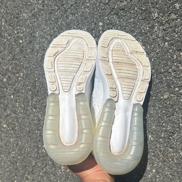 Nike White Air Max 270 Sneakers size 4Y big kids - Back to school - Picture 5 of 9